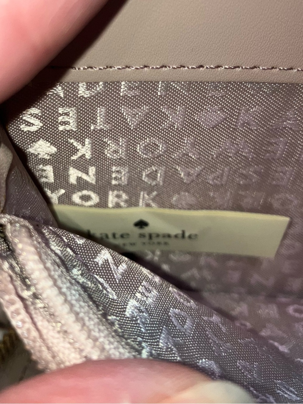 Kate Spade Continental Large Zip Around Wallet Wristlet Warm Beige Leather NWOT - Picture 6 of 7